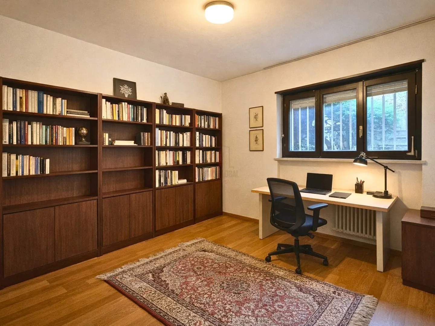 Your home with a large garden and breathtaking view - Photo 10 of 10