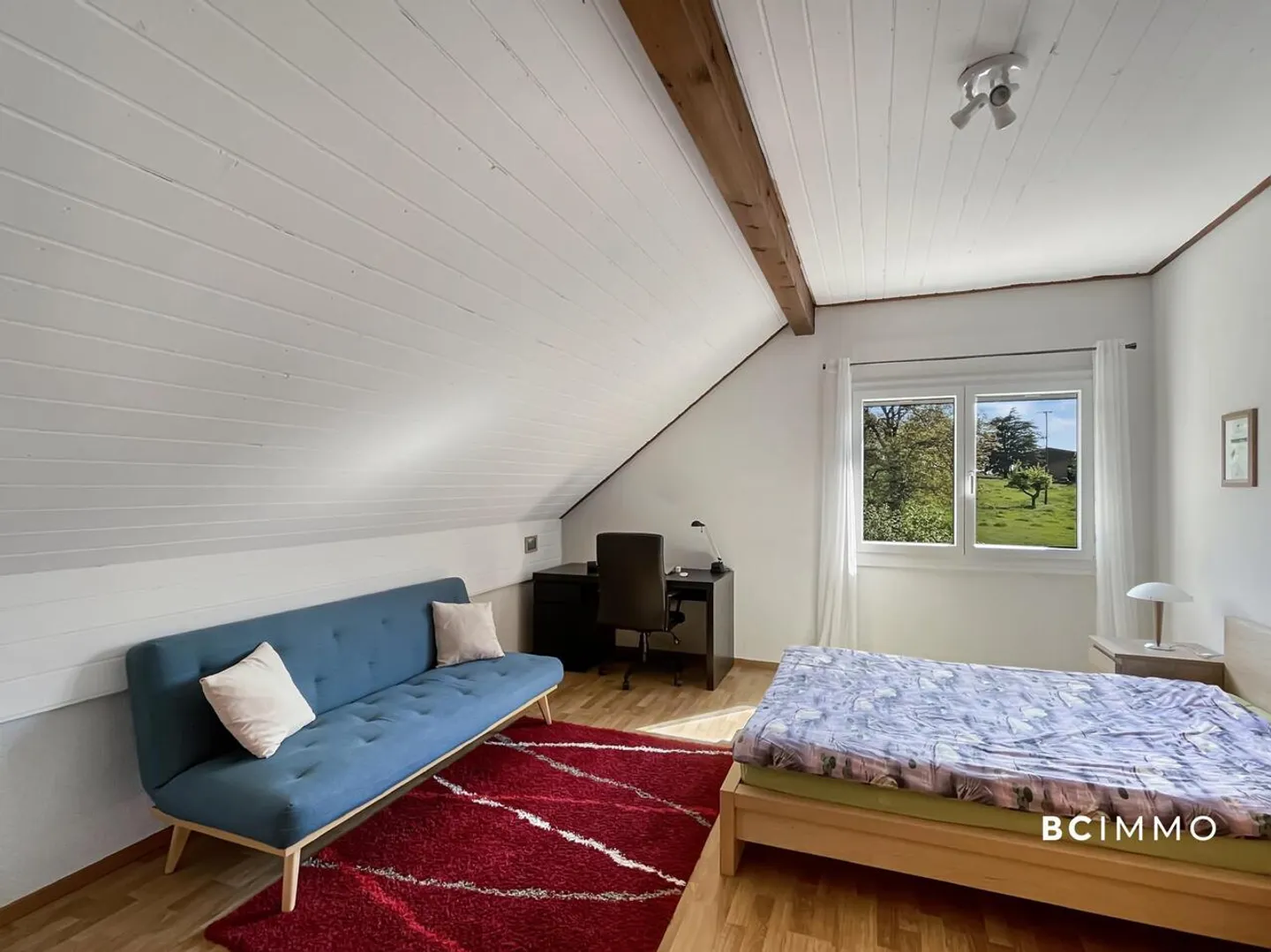 Spacious and Bright Detached House | Exclusivity BC IMMO - Photo 8 of 13