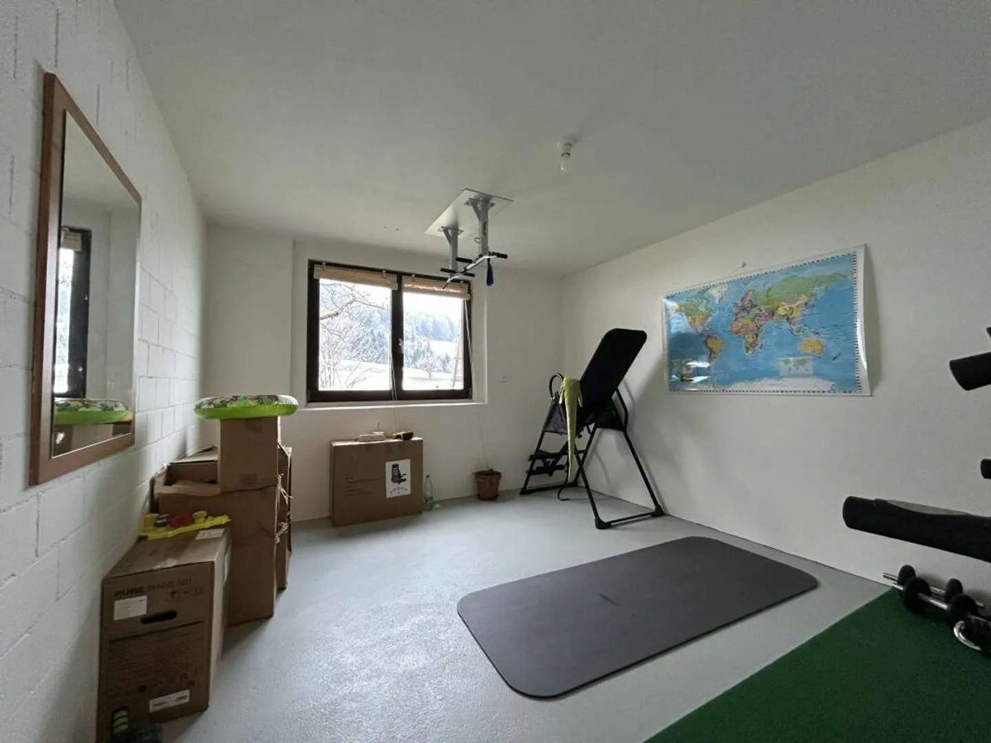 Renovated 5.5-Room Single-Family House - Photo 10 of 12