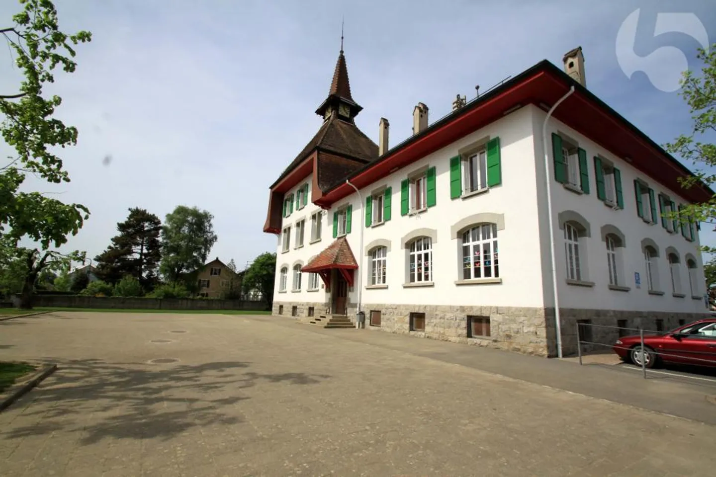 Sale by Plans in Rueyres: 2 Villas with 6.5 Rooms and 150 m2 of Living Space with Beautiful Views of the Valley, 1 km from the Leb de Bercher Train Station - Photo 8 of 12