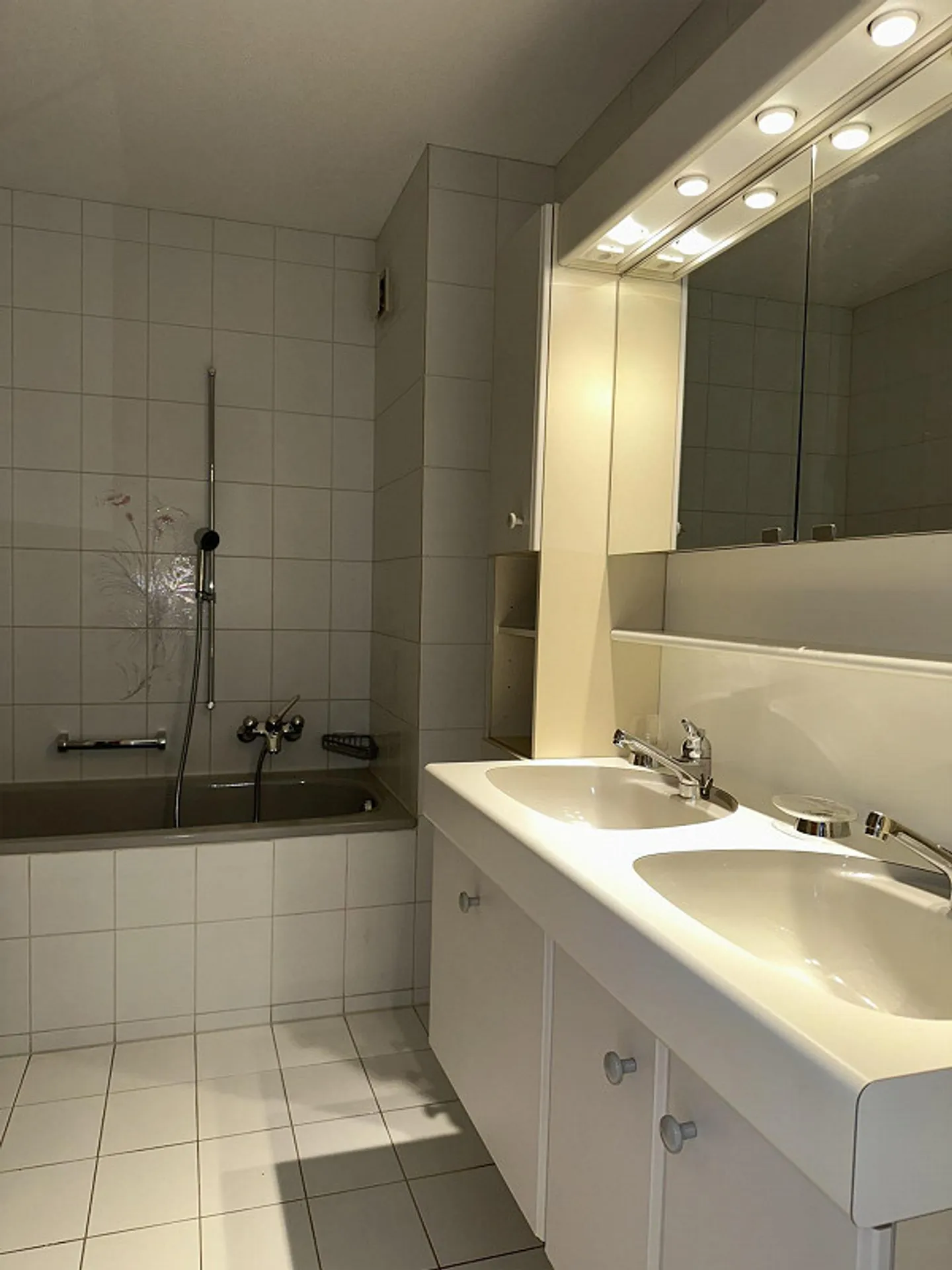 Ruhige 4.5-Zimmer-Wohnung in Münchenbuchsee - Foto 10 von 15