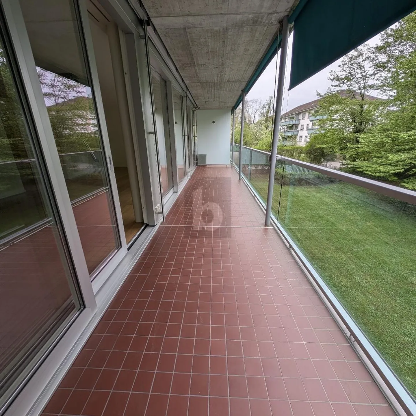 Central and Quiet Location with Top Connectivity - Photo 2 of 6