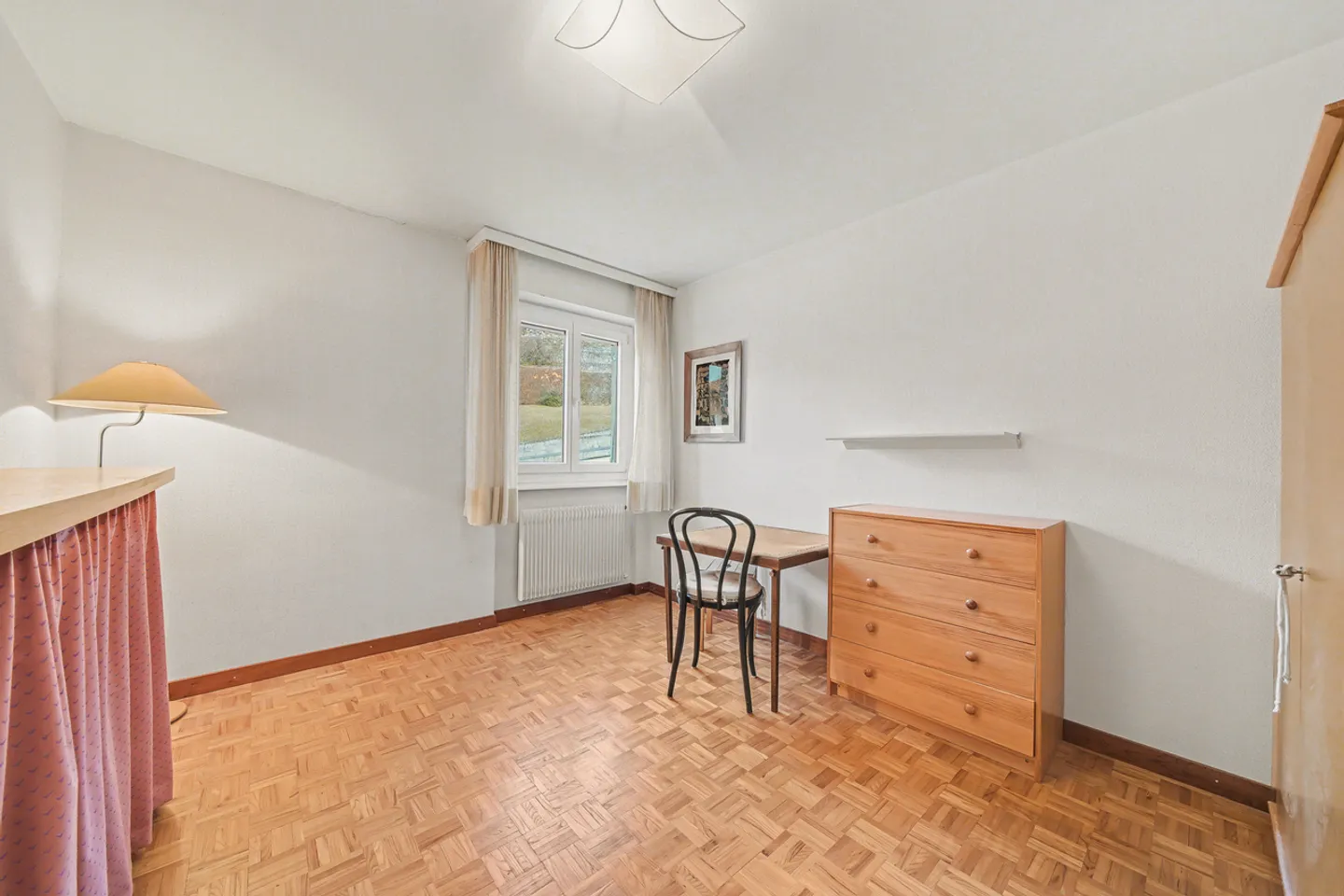 Superbe appartement aux dimensions exceptionnelles, quartier calme - Photo 8 sur 13