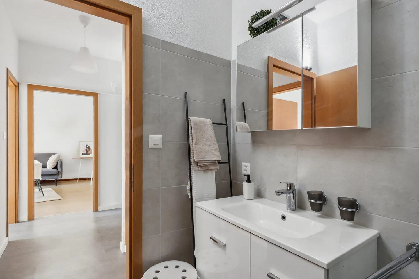 Strategisch 2,5 Zimmer - Foto 6 von 10