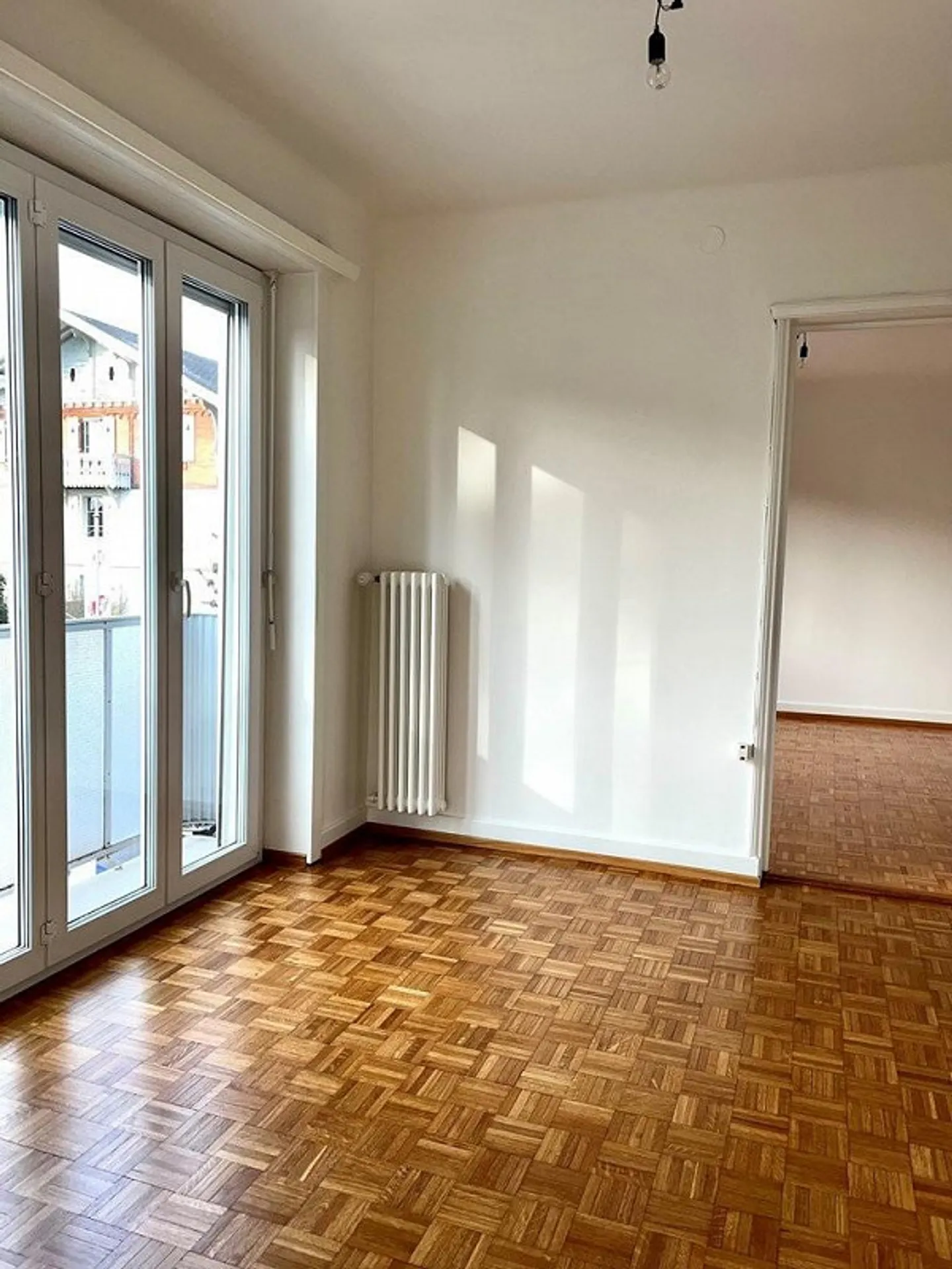 Schöne 2,5 Zimmer, nahe dem Stadtzentrum von Lausanne - Foto 3 von 6
