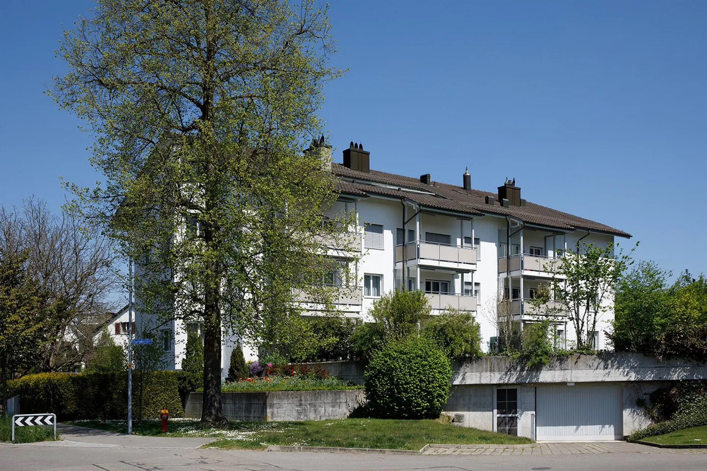 Condominio di 3,5 stanze spazioso, ben tenuto e tranquillo - Foto 1 di 20