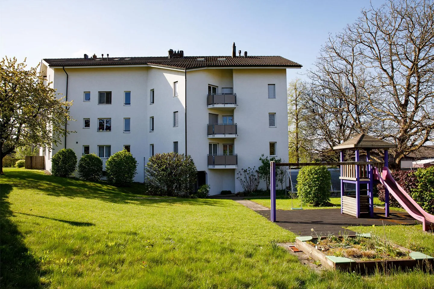 Condominio di 3,5 stanze spazioso, ben tenuto e tranquillo - Foto 2 di 20