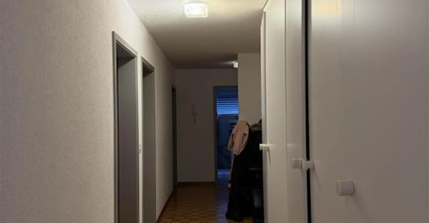 Ampio e luminoso appartamento di 5,5 locali - Foto 4 di 6