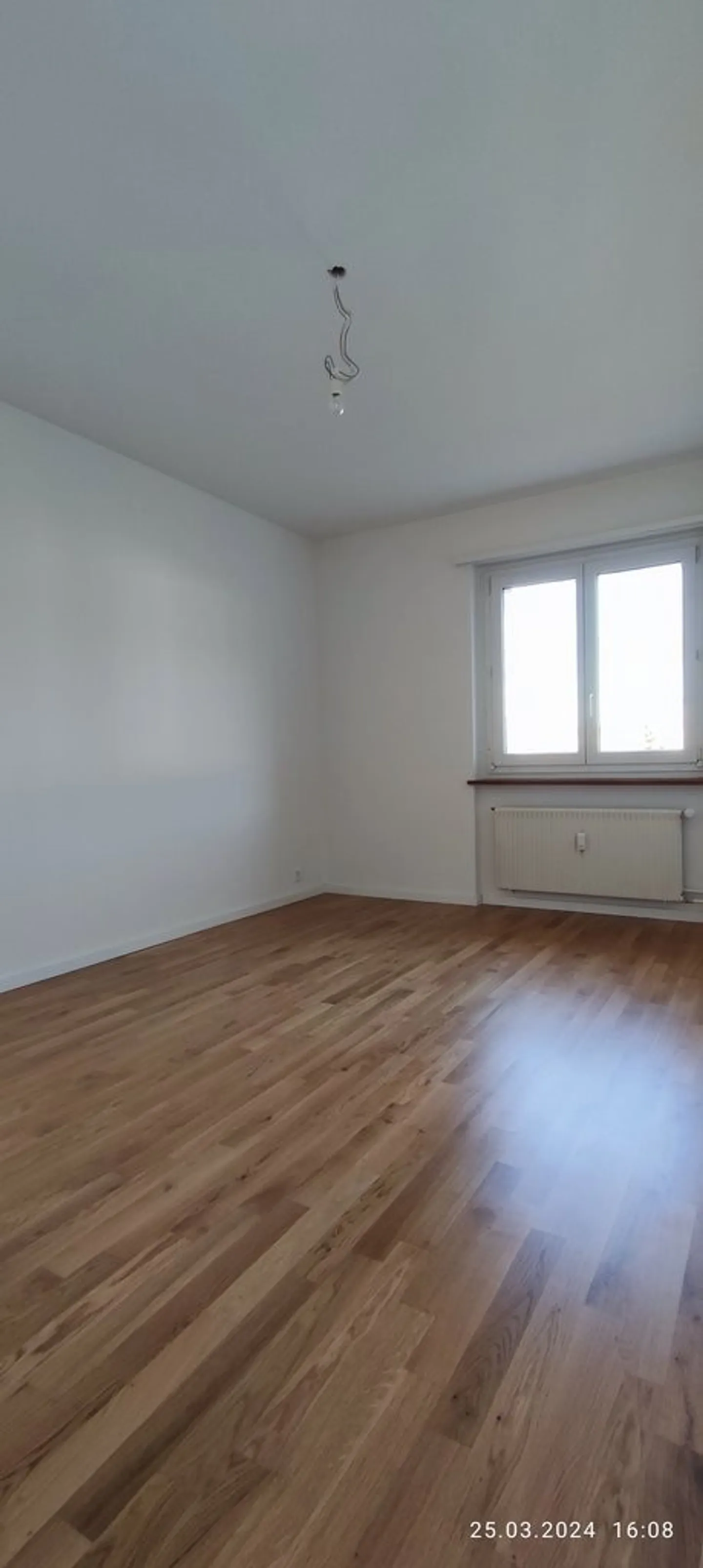Appartement de 3,5 pièces rénové en 2021 - Photo 6 sur 6