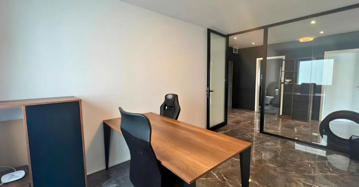 Bureaux élégants à louer - Photo 3 sur 7