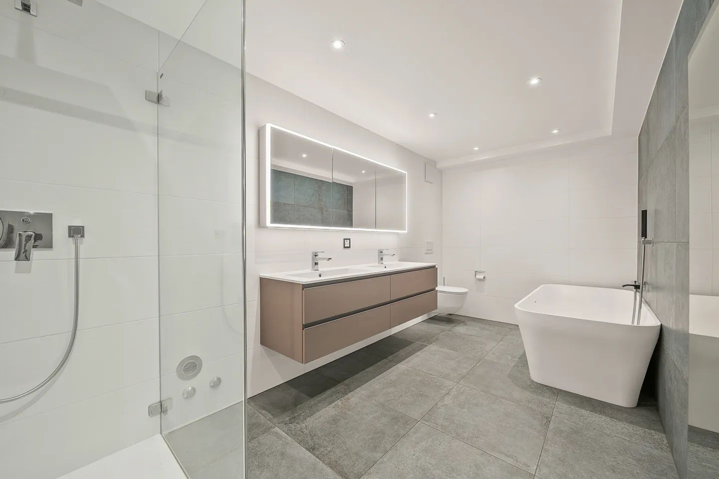 4,5-Zimmer-Wohnung - Foto 9 von 16