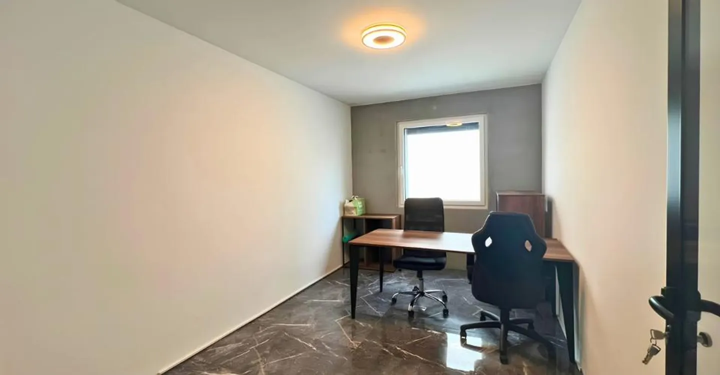 Bureaux élégants à louer - Photo 4 sur 7