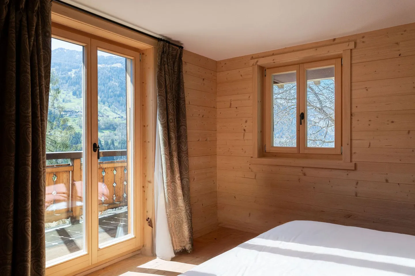 Chalet Charmant avec Jardin - Photo 6 sur 16