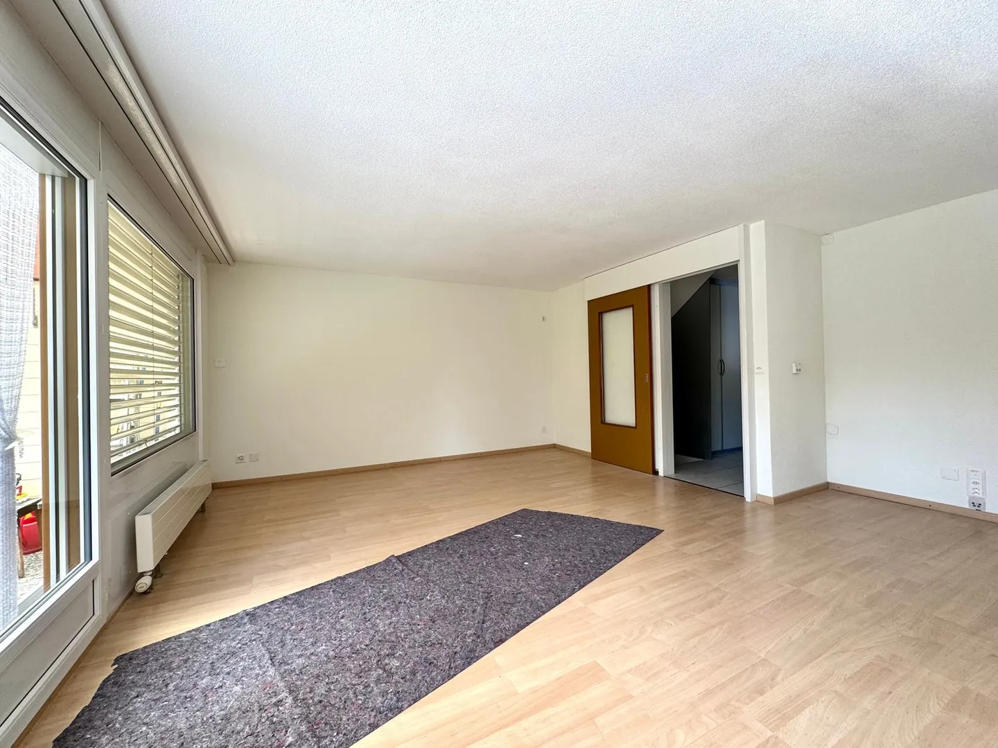 Incantevole casa a schiera di 5,5 stanze in una posizione tranquilla - Foto 5 di 15