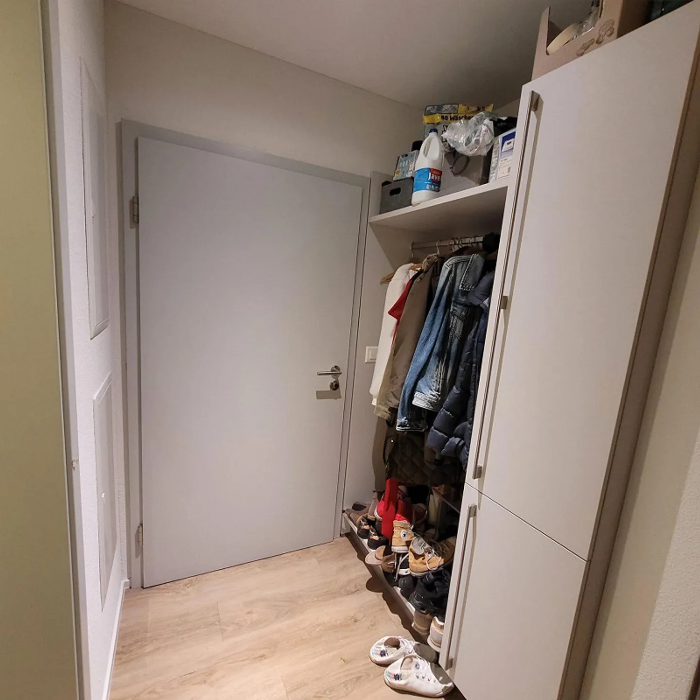 Bellissimo grande appartamento di 2 stanze a Lupfig - Foto 1 di 5