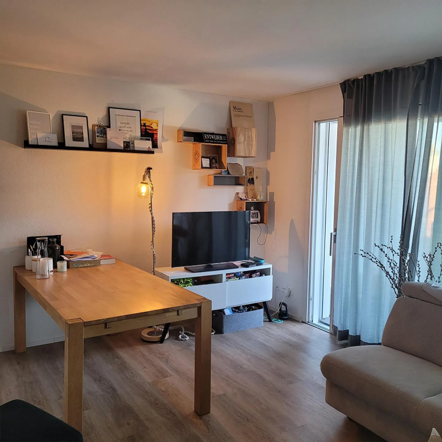 Bellissimo grande appartamento di 2 stanze a Lupfig - Foto 4 di 5