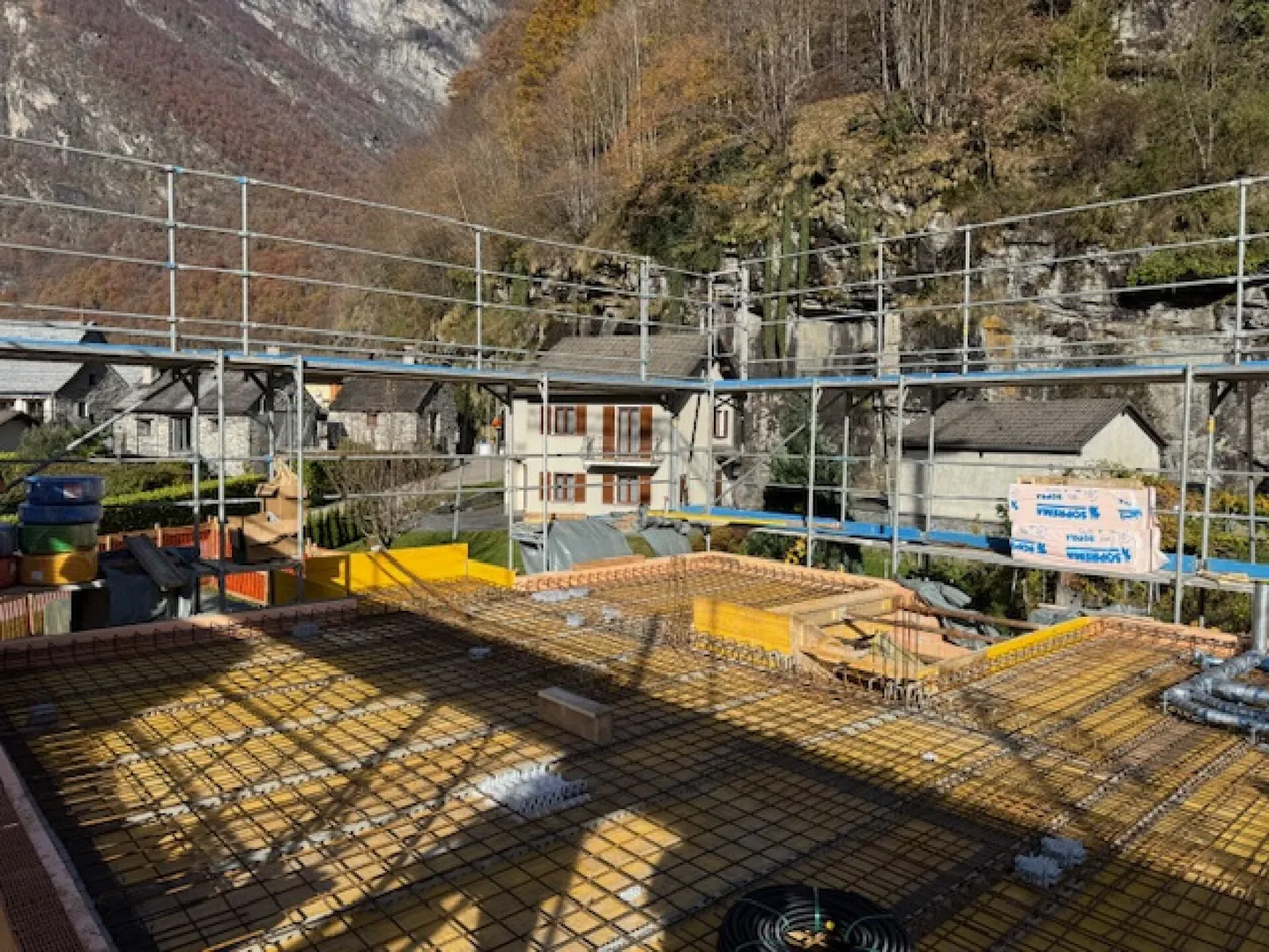 IN VENDITA A BIGNASCO - NUOVA Casa Unifamiliare 5.5 Stanze con Giardino Privato - Foto 9 di 13