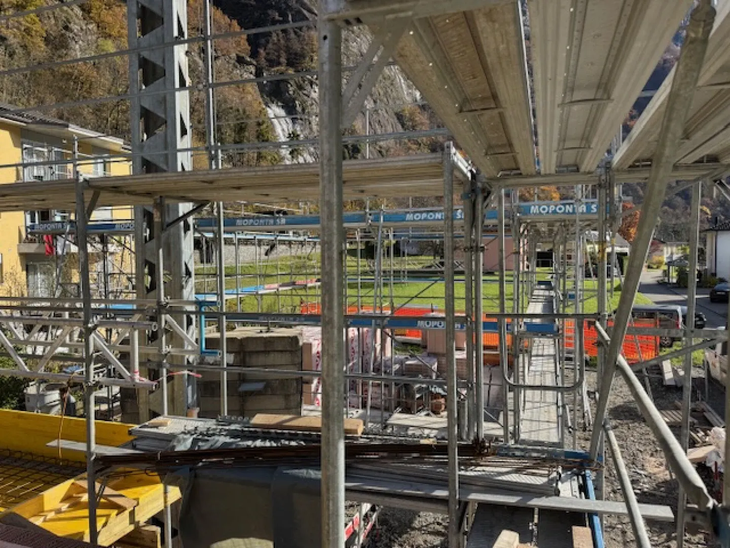 IN VENDITA A BIGNASCO - NUOVA Casa Unifamiliare 5.5 Stanze con Giardino Privato - Foto 6 di 13