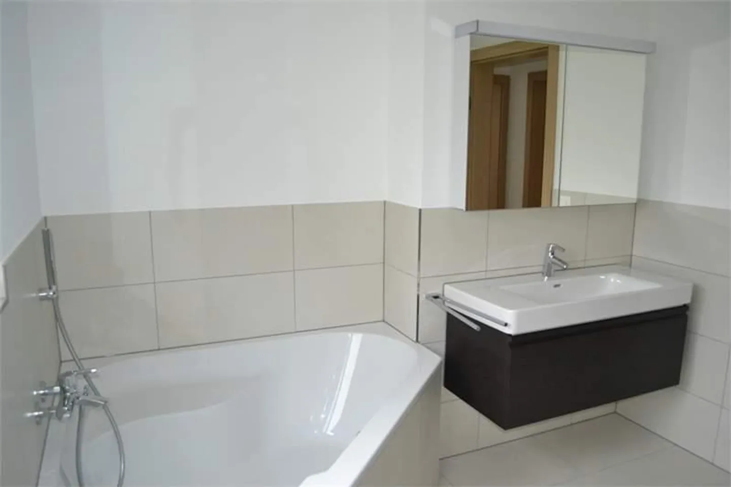 3.5 Room Apartment for Rent - Photo 6 of 7