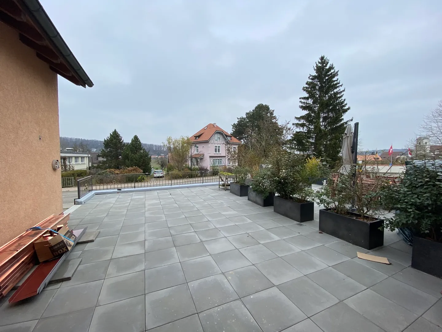 Ottimo appartamento al piano terra con terrazza di 25m2 - Foto 10 di 14