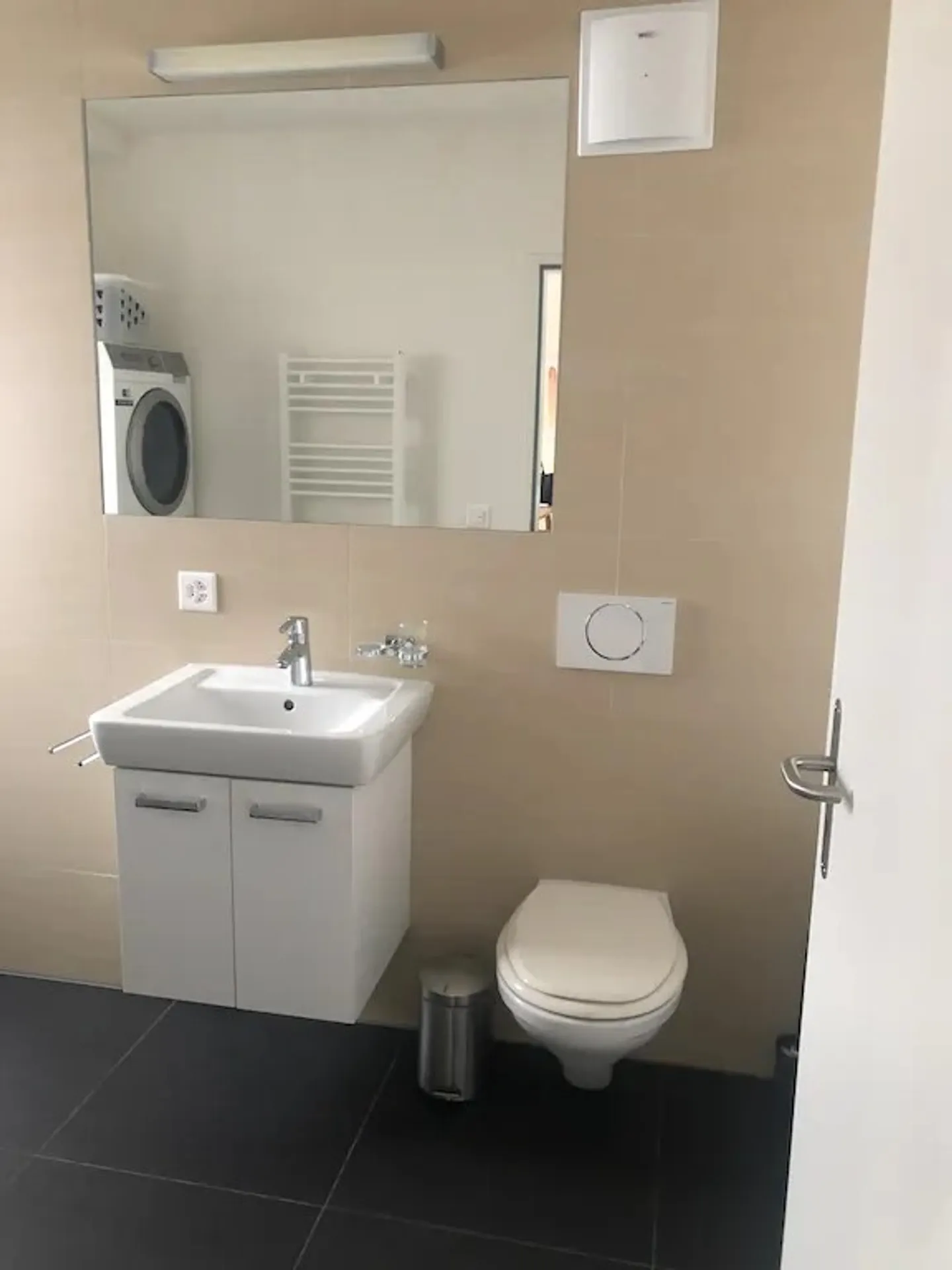 Appartamento in affitto - Foto 8 di 10