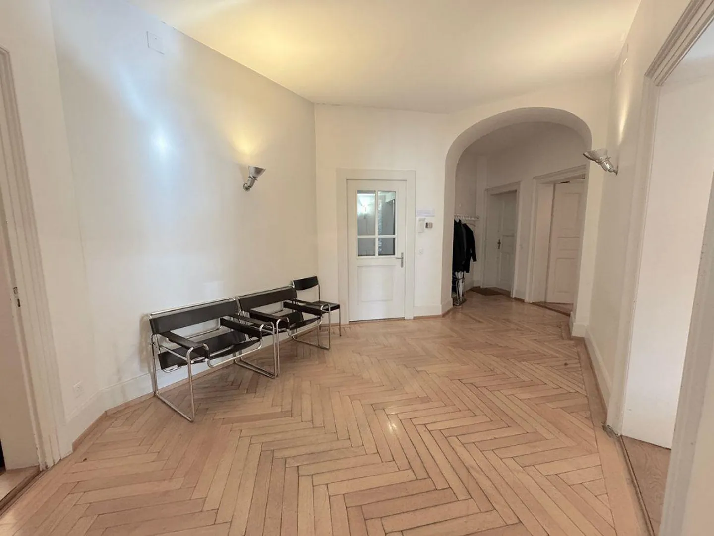 WHERE HISTORY MEETS SUCCESS AND WORK BECOMES EXPERIENCE - Photo 4 of 7