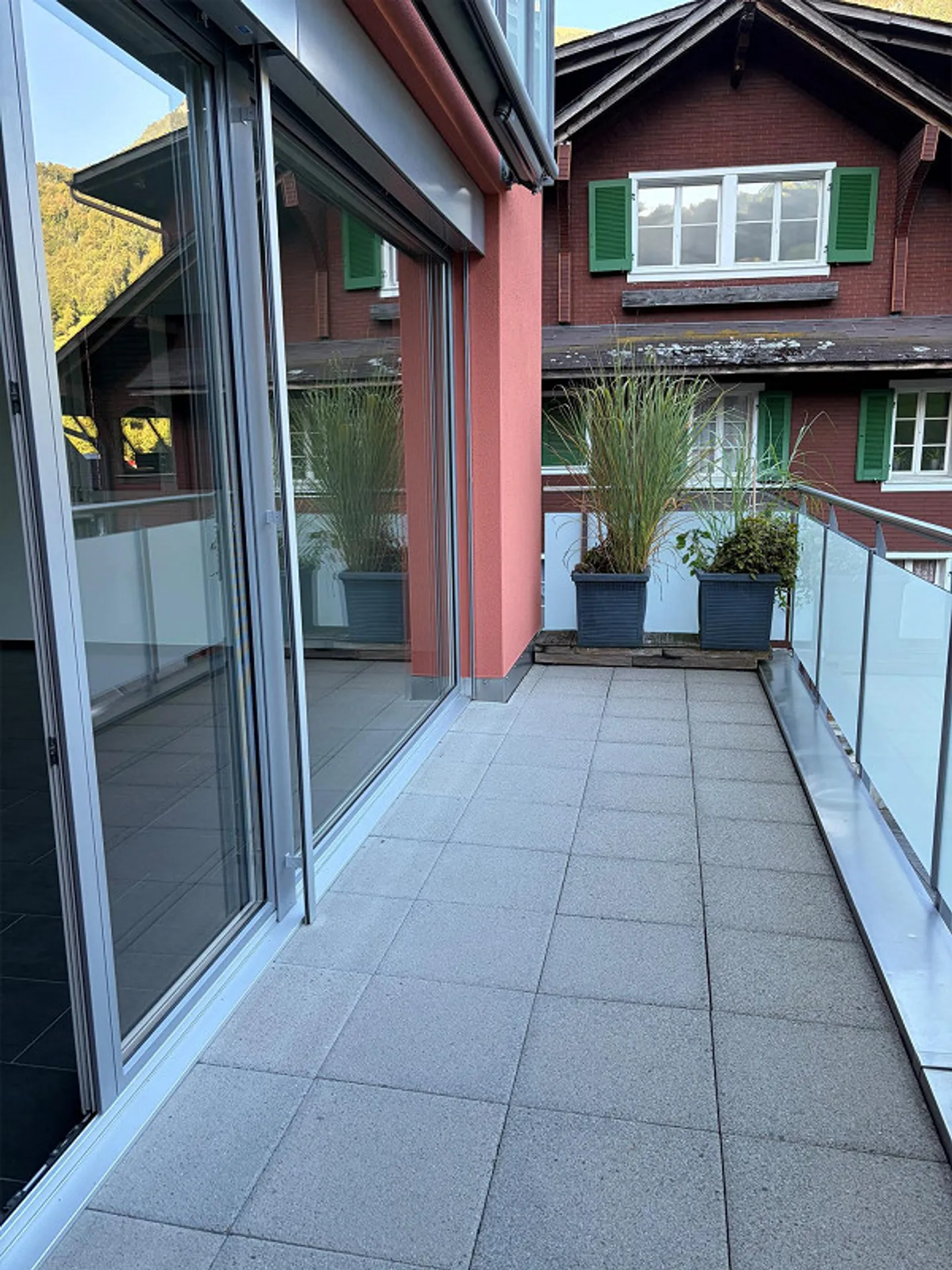 Appartement lumineux et moderne de 3,5 pièces - Photo 9 sur 10
