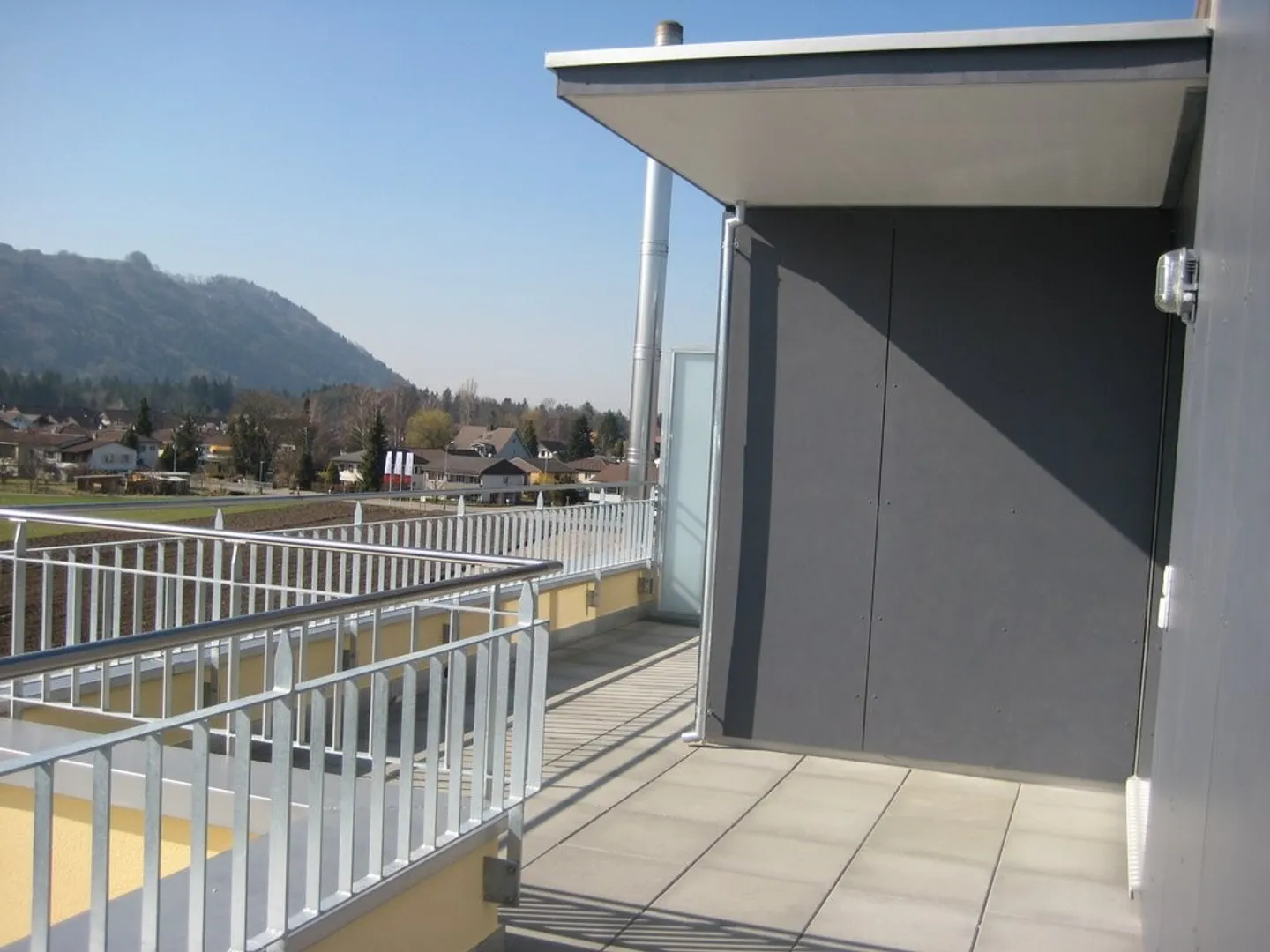 Modernes Attikawohnung mit Terrasse - Foto 6 von 7