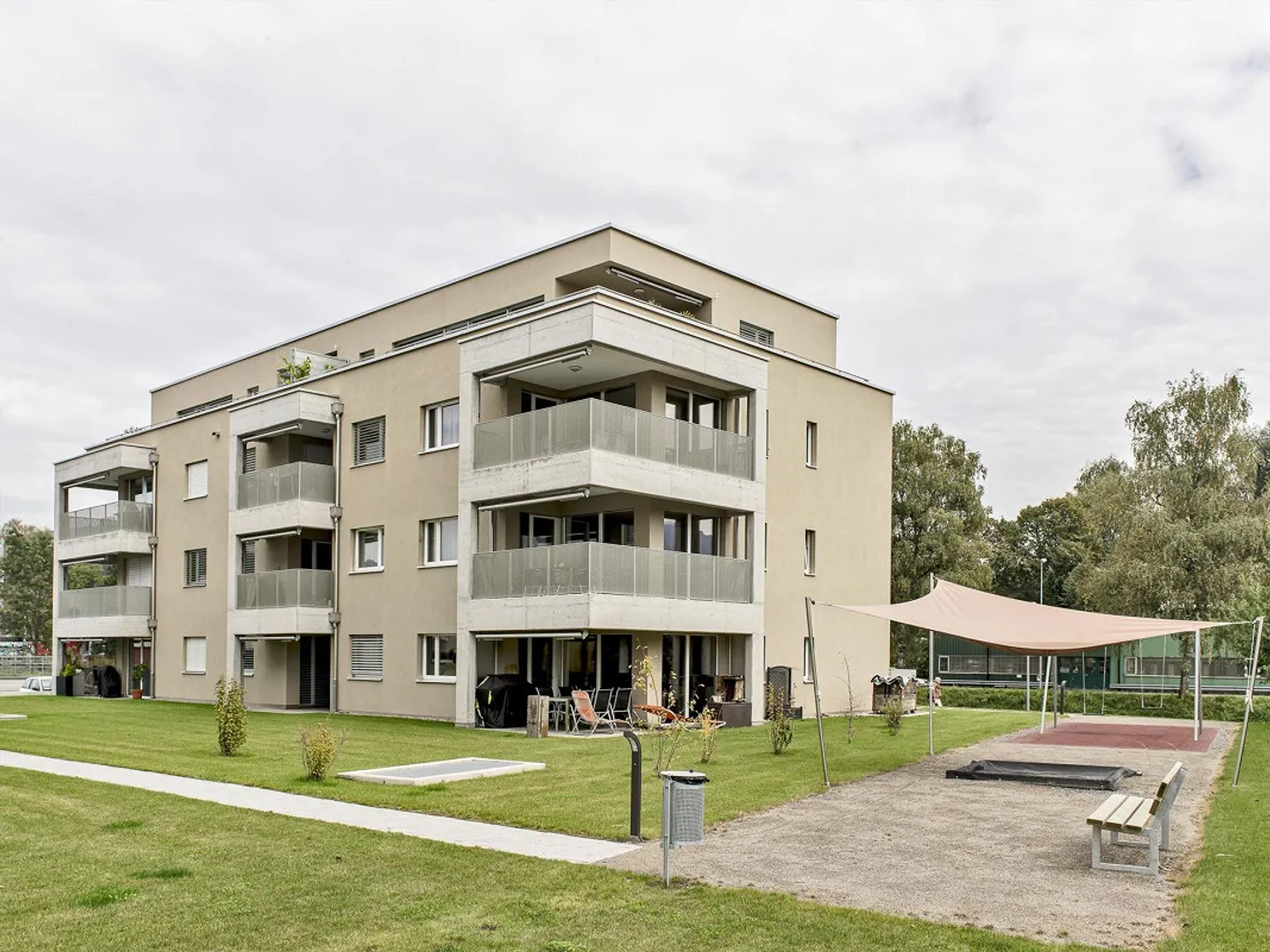 Vie urbaine avec confort - Photo 1 sur 9