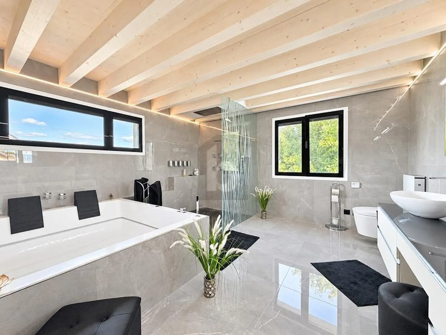 Luxushaus mit Pool & Wellness - Foto 2 von 6