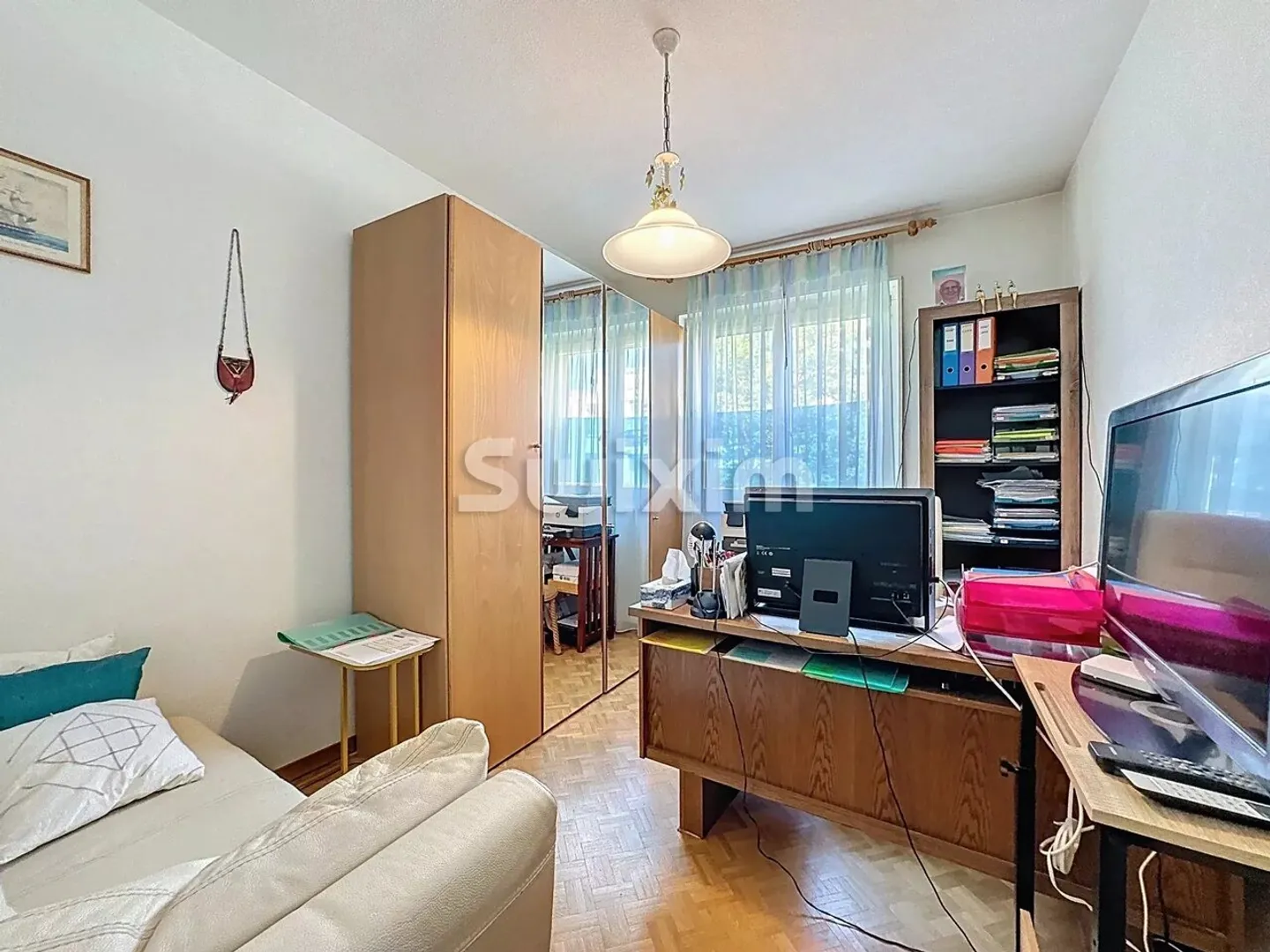 Bell'appartamento di 5 stanze - Foto 5 di 7