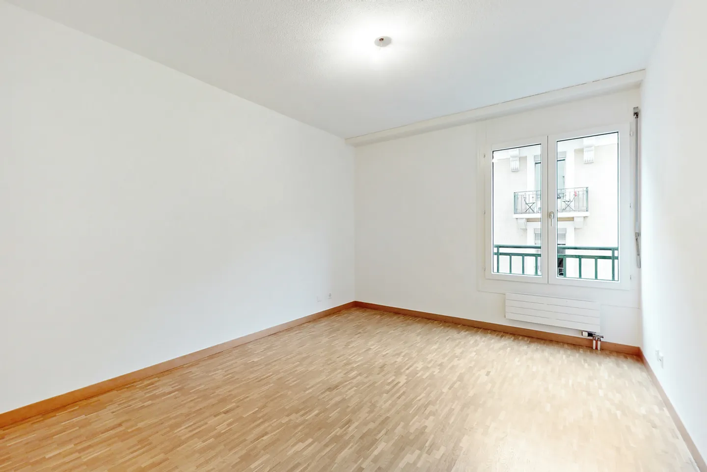 Beautiful apartment with a clear view - Photo 7 of 12