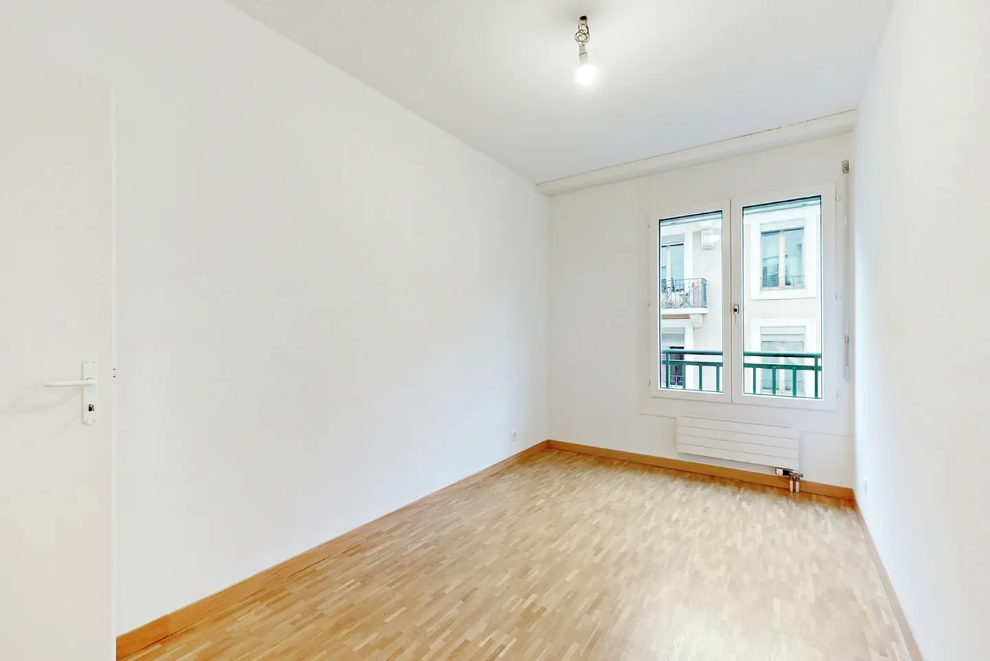 Beautiful apartment with a clear view - Photo 5 of 12