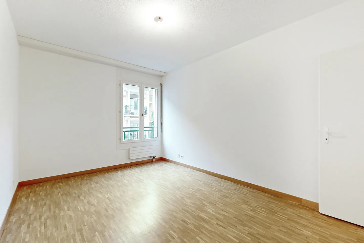 Beautiful apartment with a clear view - Photo 9 of 12