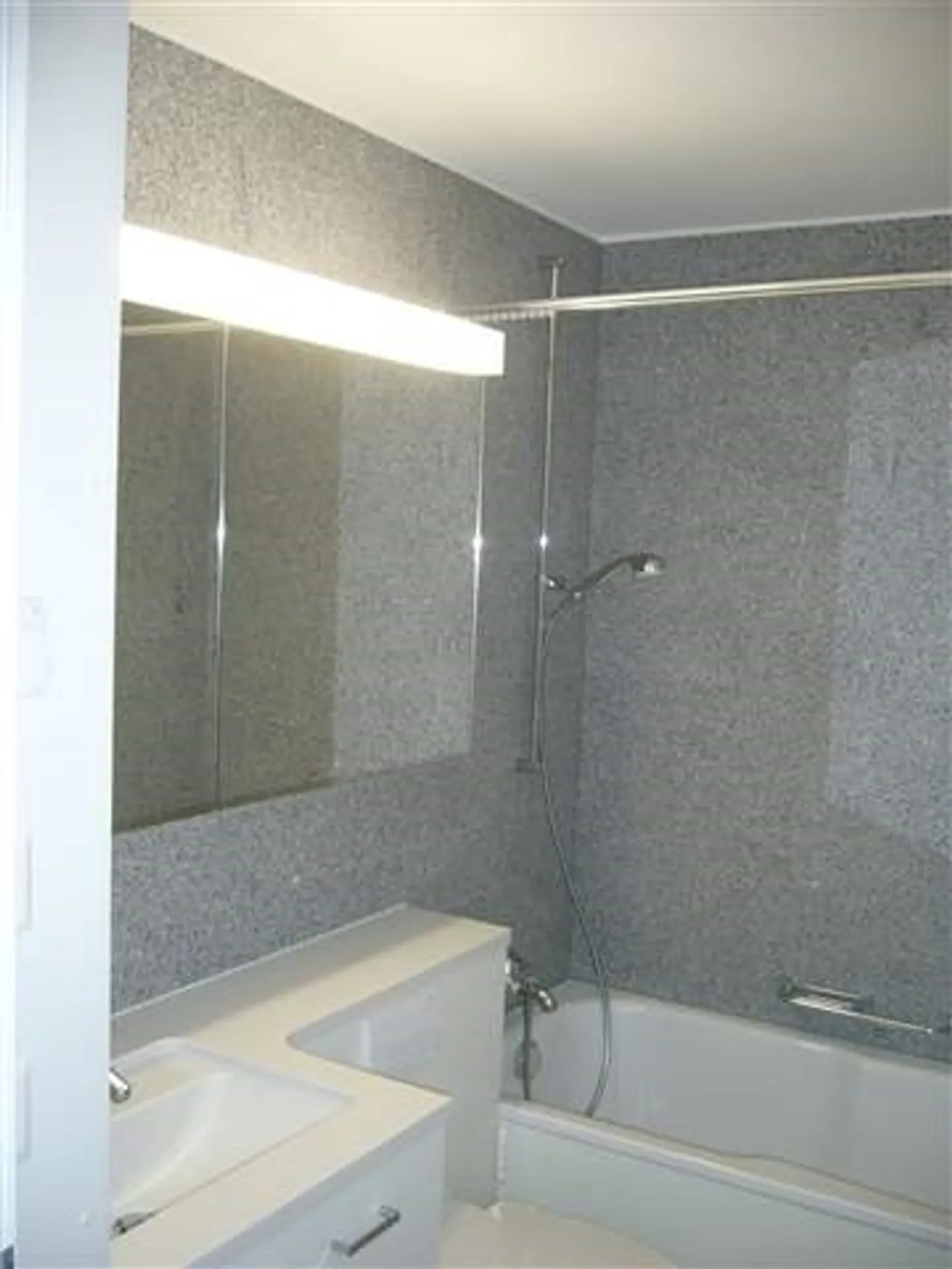 Appartement ensoleillé (de vacances) dans un emplacement privilégié - Photo 3 sur 7