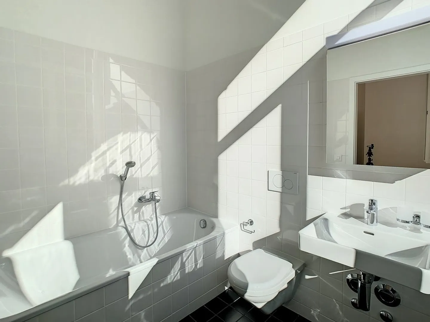 LOFT "THE WHIRLWIND" - Photo 6 of 9