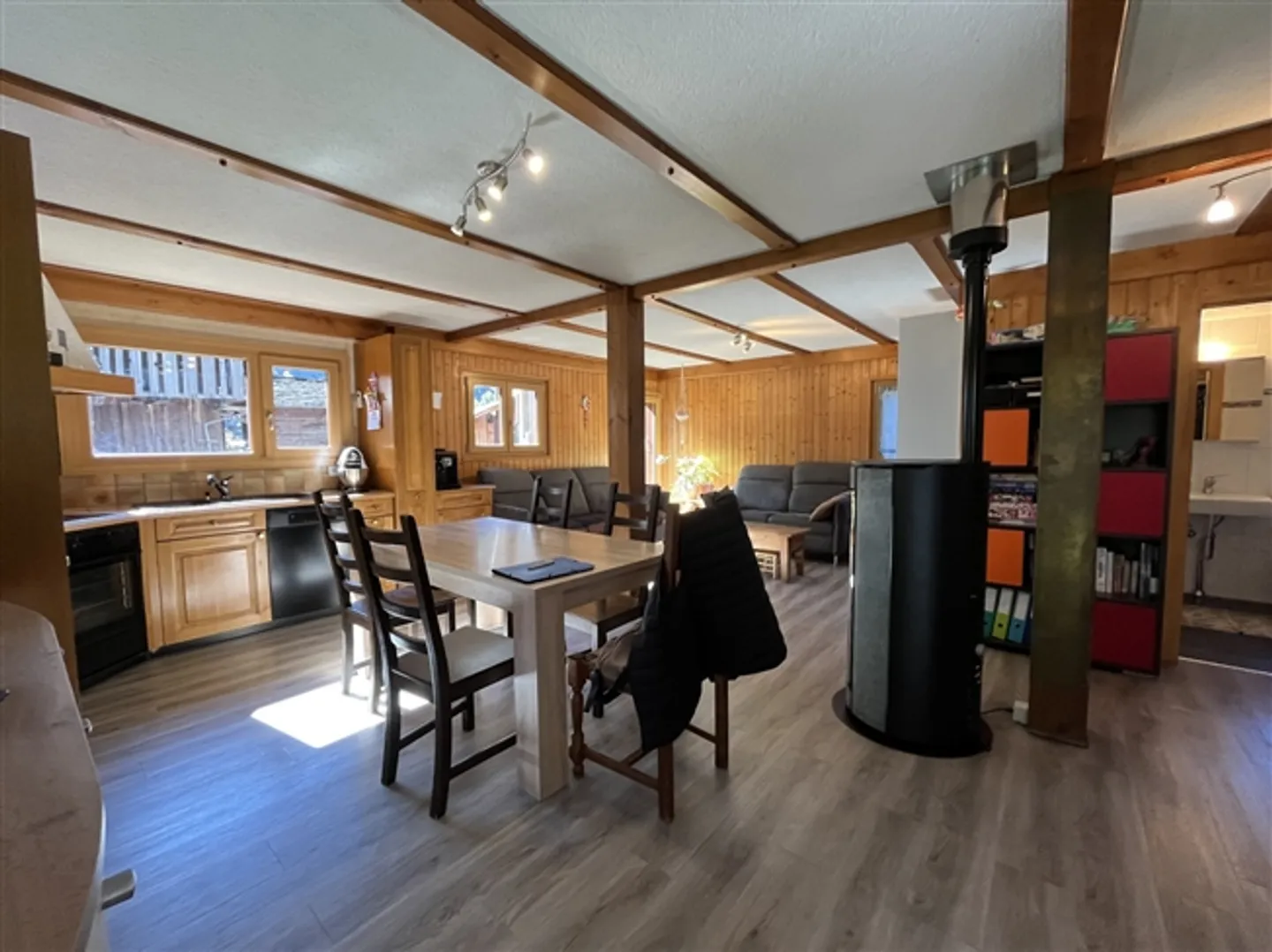 House - 6.5 rooms - Lourtier - ref. 10253589 - EXCLUSIVITY - Photo 7 of 13