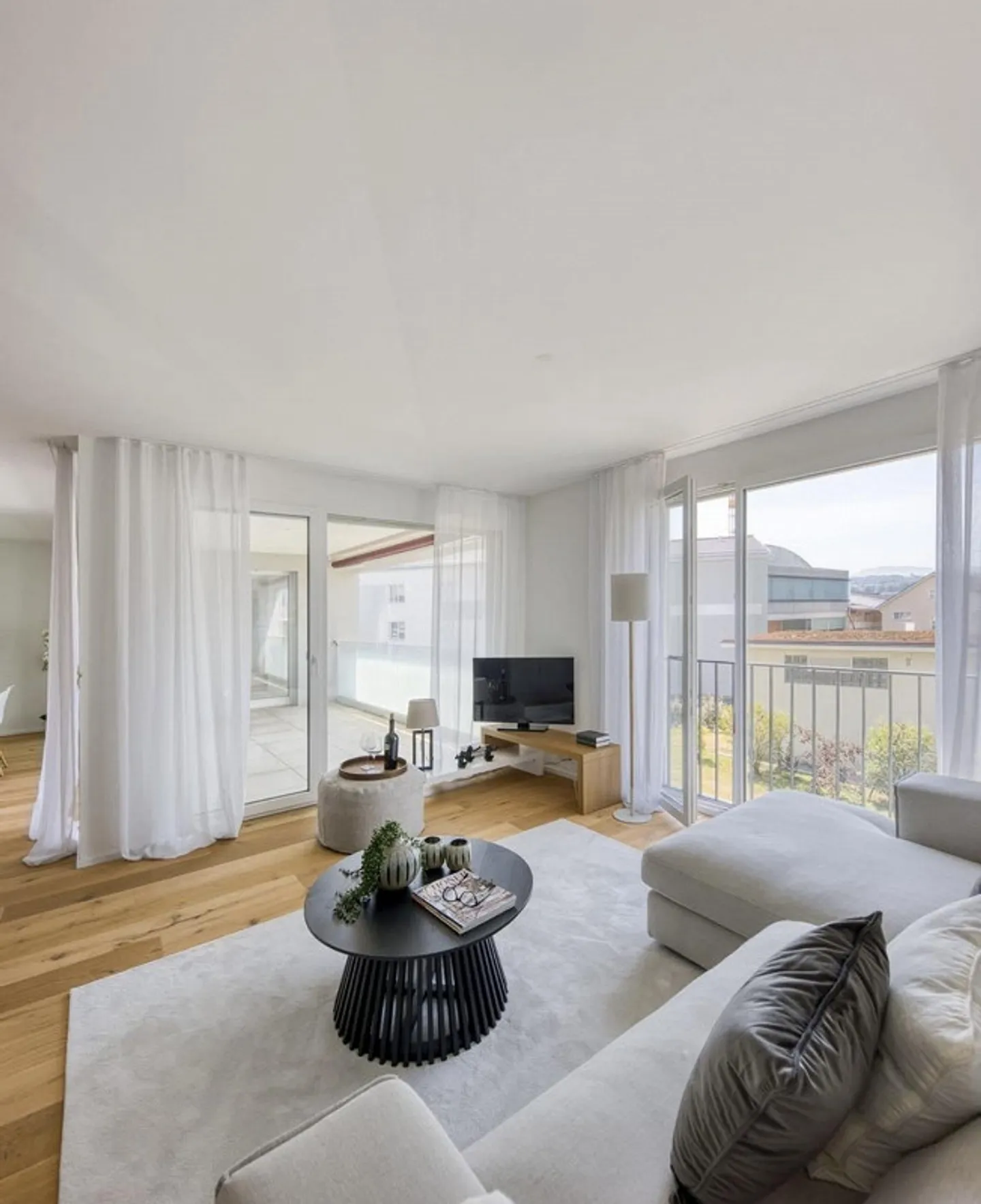 Premier occupation appartement avec grand jardin - Photo 3 sur 13