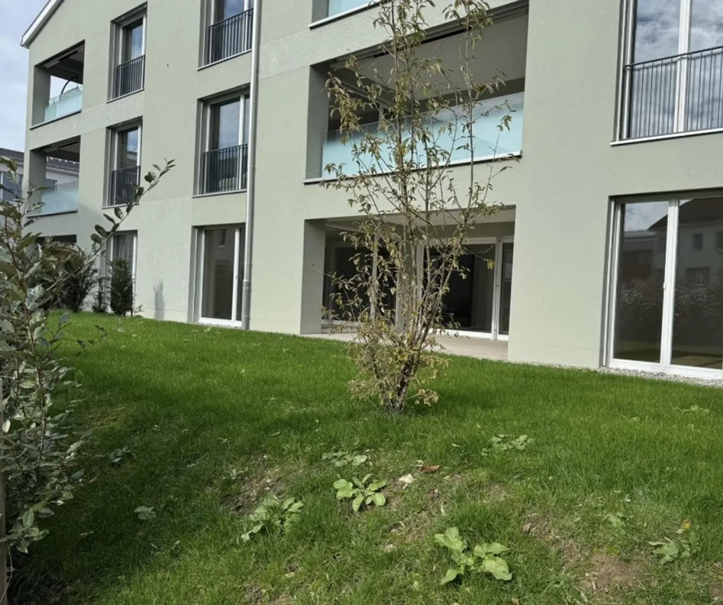 Premier occupation appartement avec grand jardin - Photo 12 sur 13