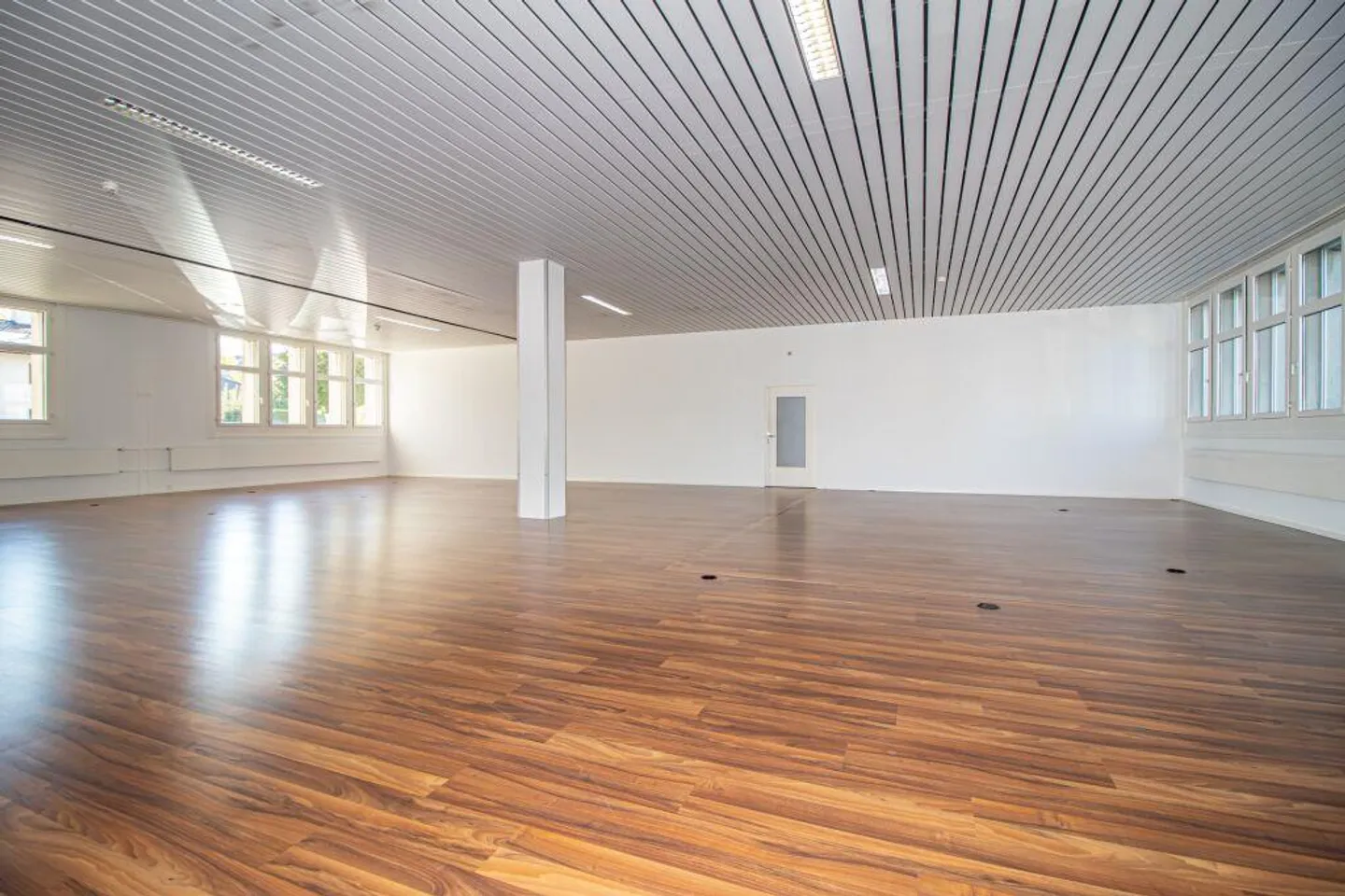 Grosszügige Büro-/Gewerberäumlichkeit - Foto 5 von 6