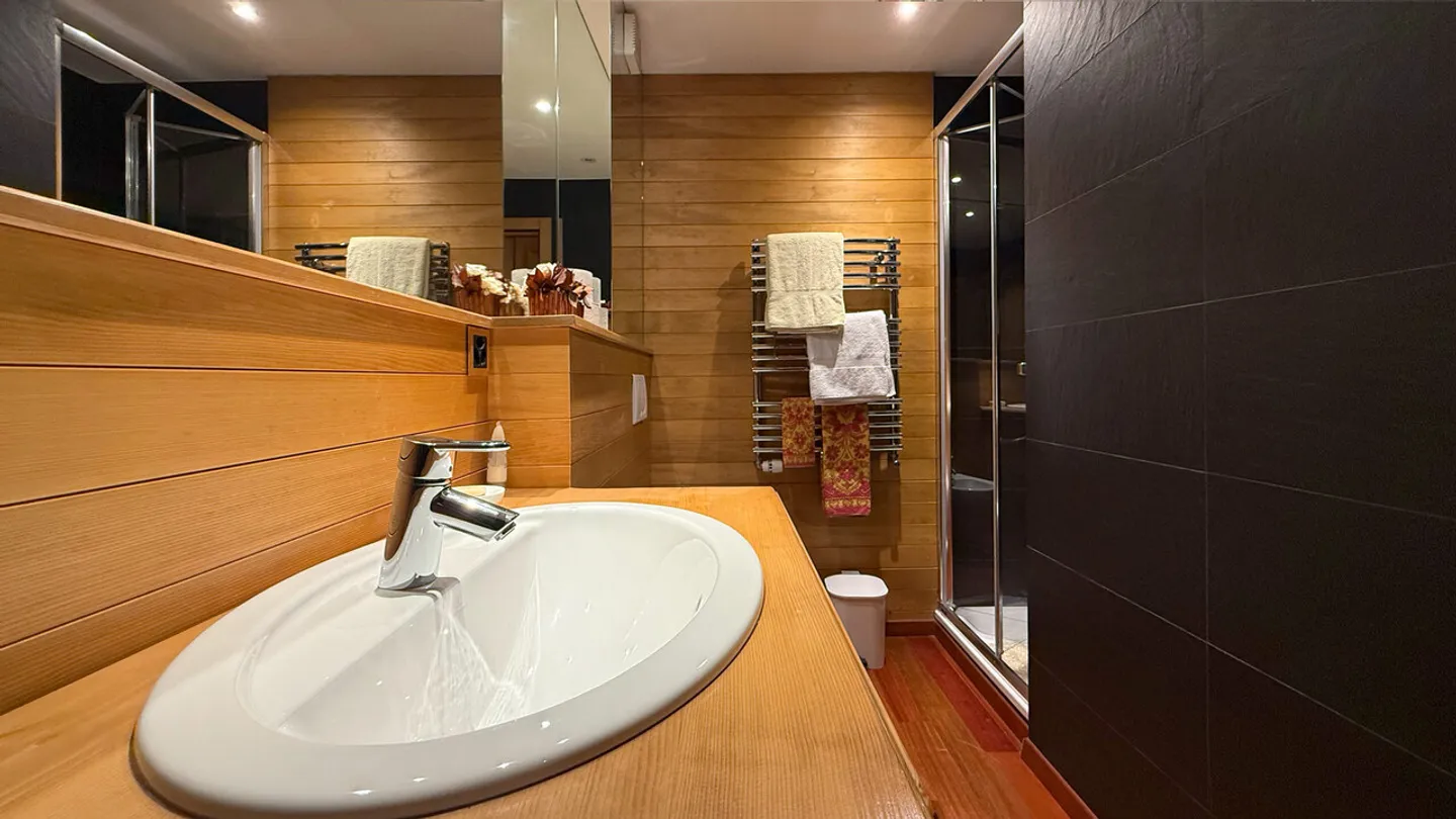 4,5-Zimmer-Wohnung im Zentrum von Crans-Montana - Foto 9 von 13