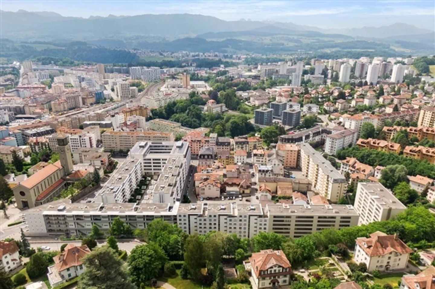 Posizione centrale - Foto 2 di 2