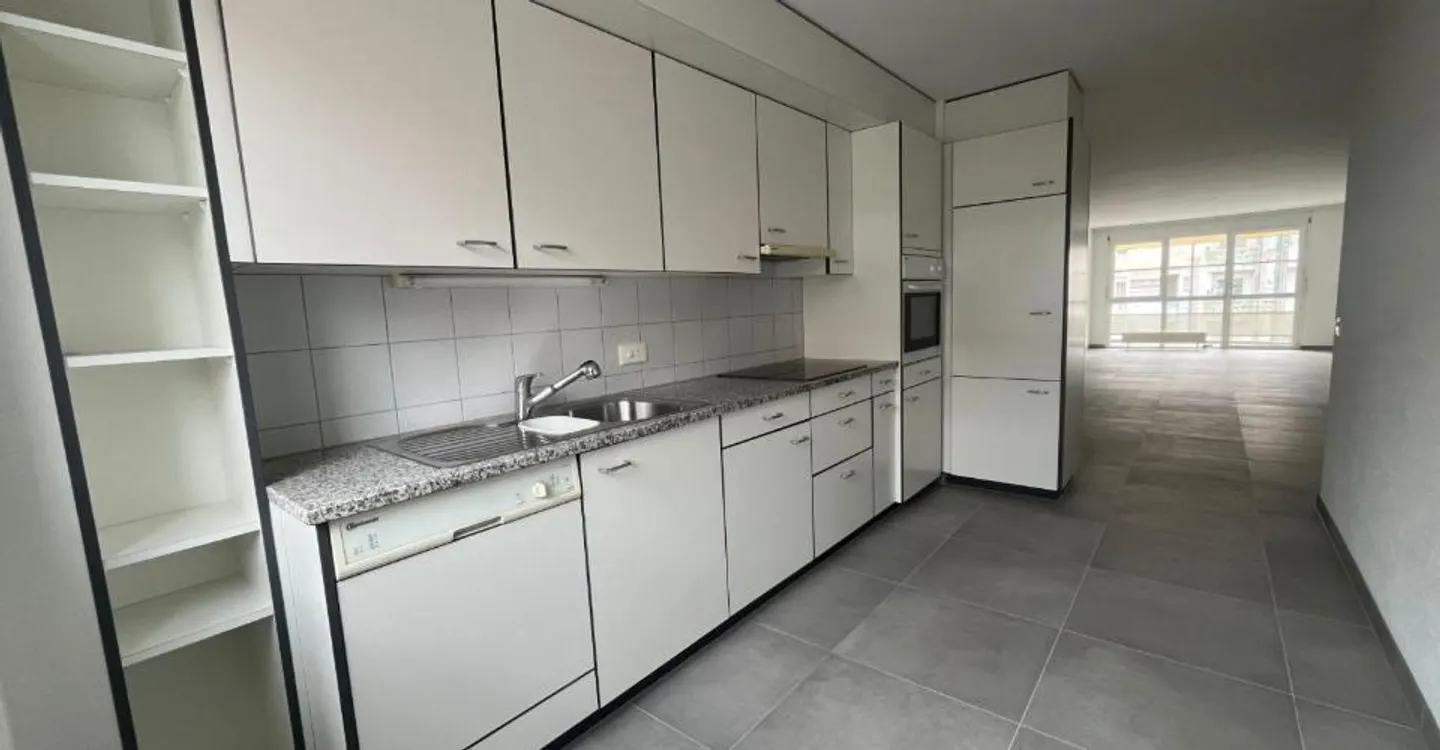 Appartement près du Boulevard de Pérolles - Photo 1 sur 10
