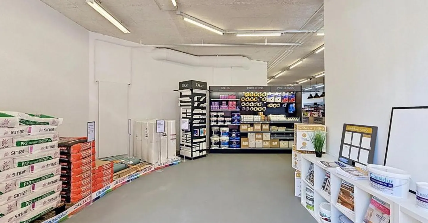 Investitore speciale - Grande superficie commerciale a due passi dal centro - Foto 7 di 9