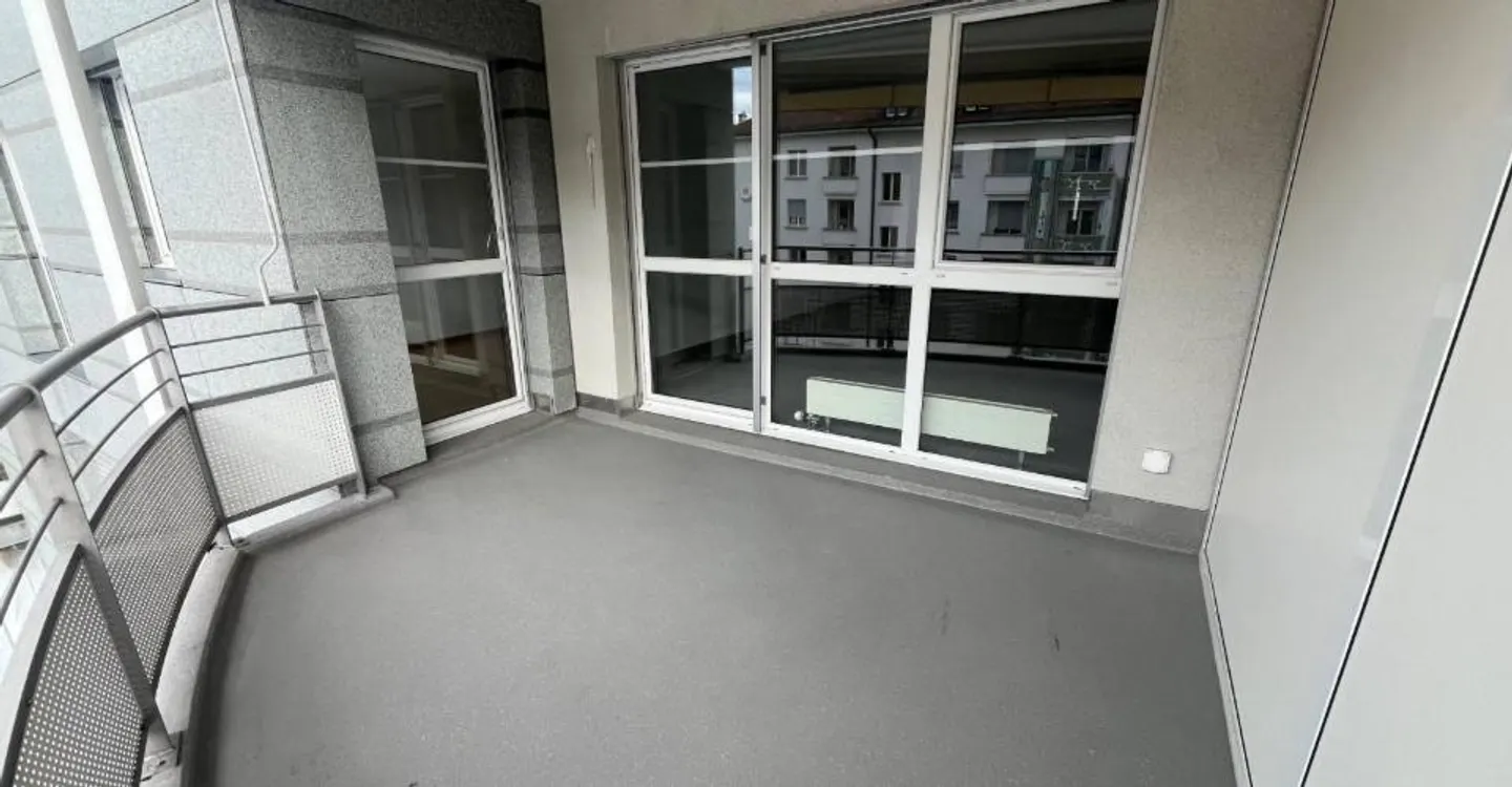 Appartement près du Boulevard de Pérolles - Photo 8 sur 10