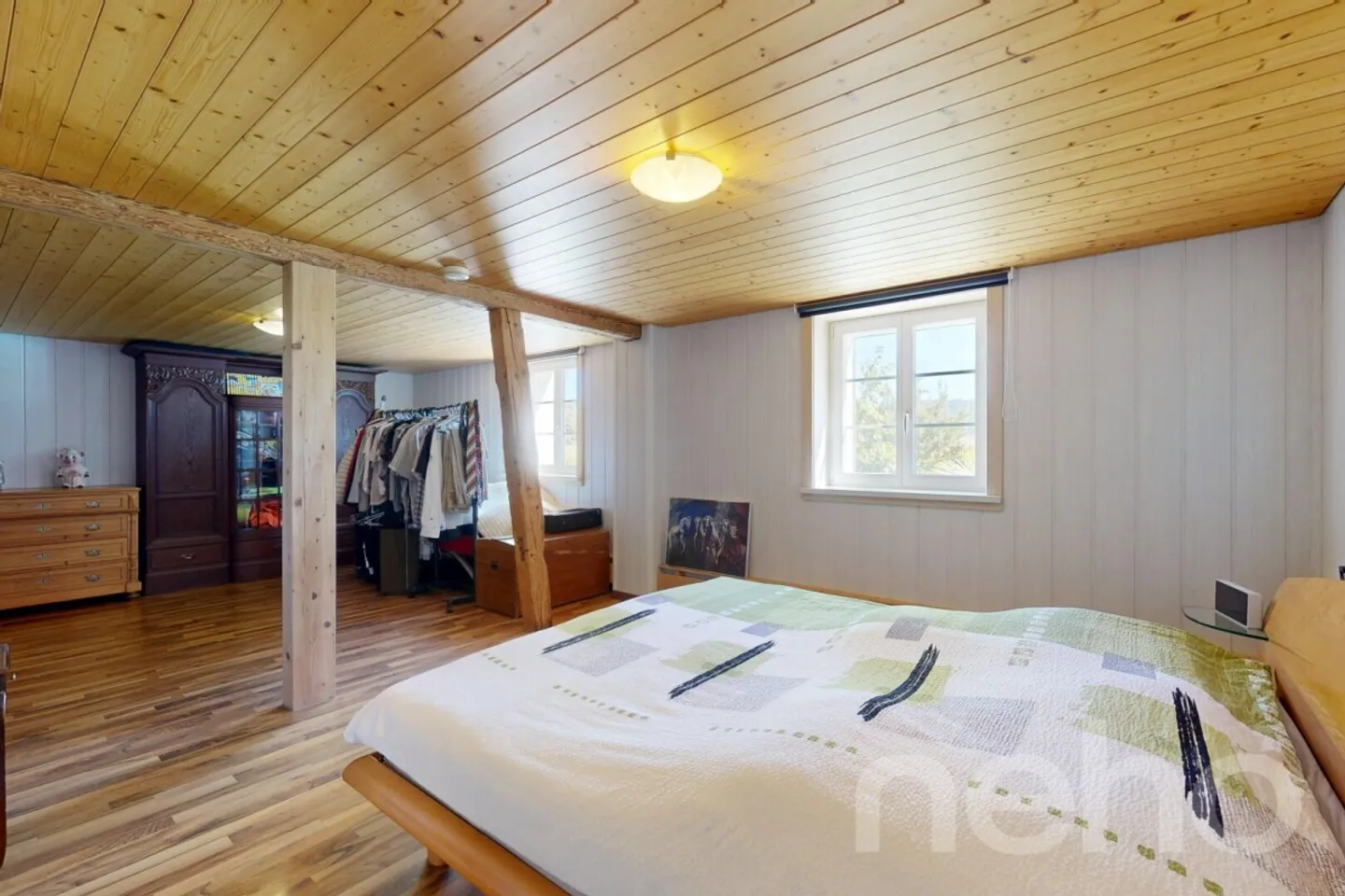 Vielfältiger Bauernhof mit Pferdehaltung - Foto 5 von 12