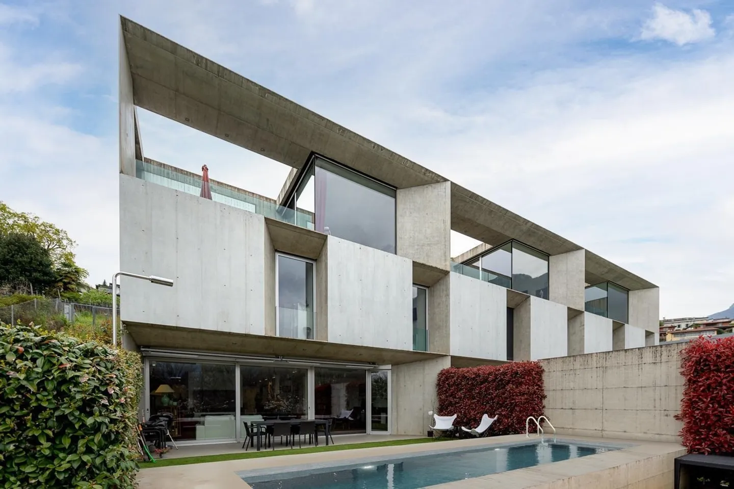 Exklusive Villa mit Seeblick in Canobbio - Foto 1 von 18
