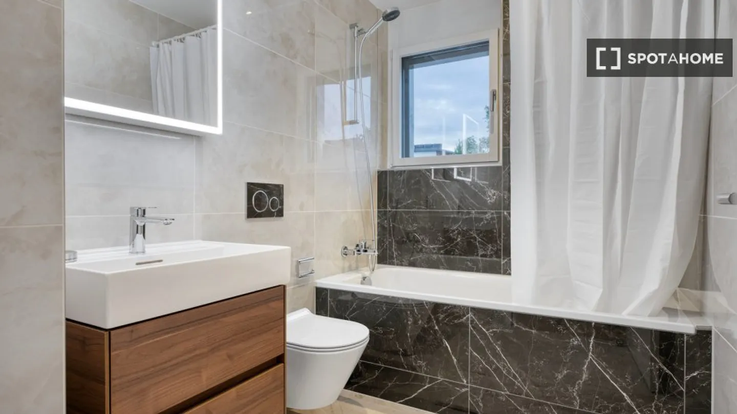 Discover, visit, and rent your new home online with complete confidence. - Photo 11 of 11