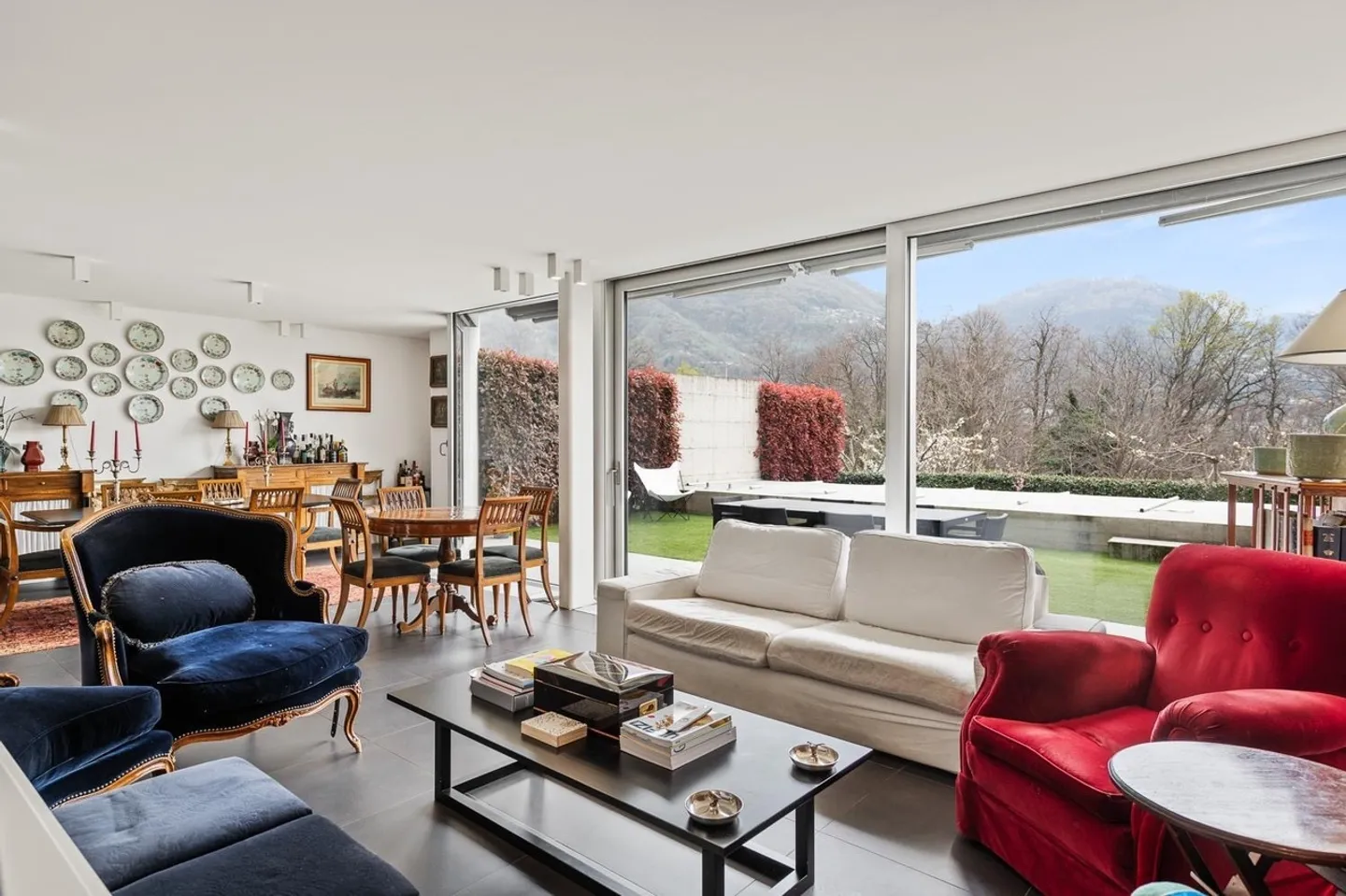 Exklusive Villa mit Seeblick in Canobbio - Foto 2 von 18