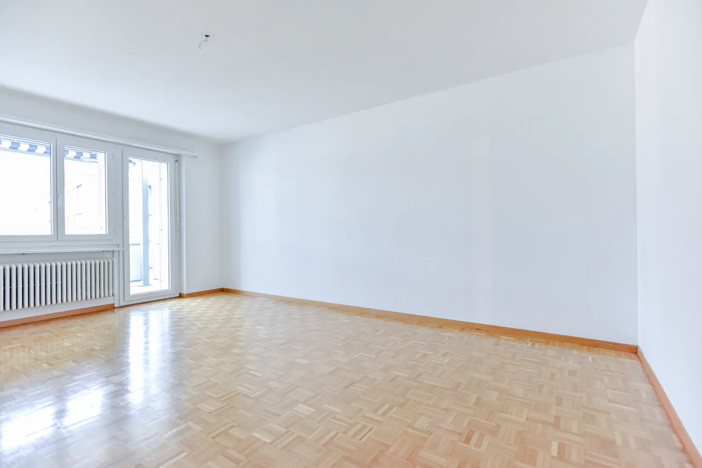 Schöne Wohnung mit Balkon in Kriens - Photo 3 of 7